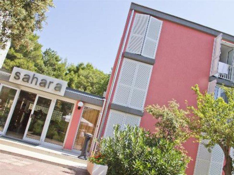Hotel Sahara Lopar Eksteriør billede